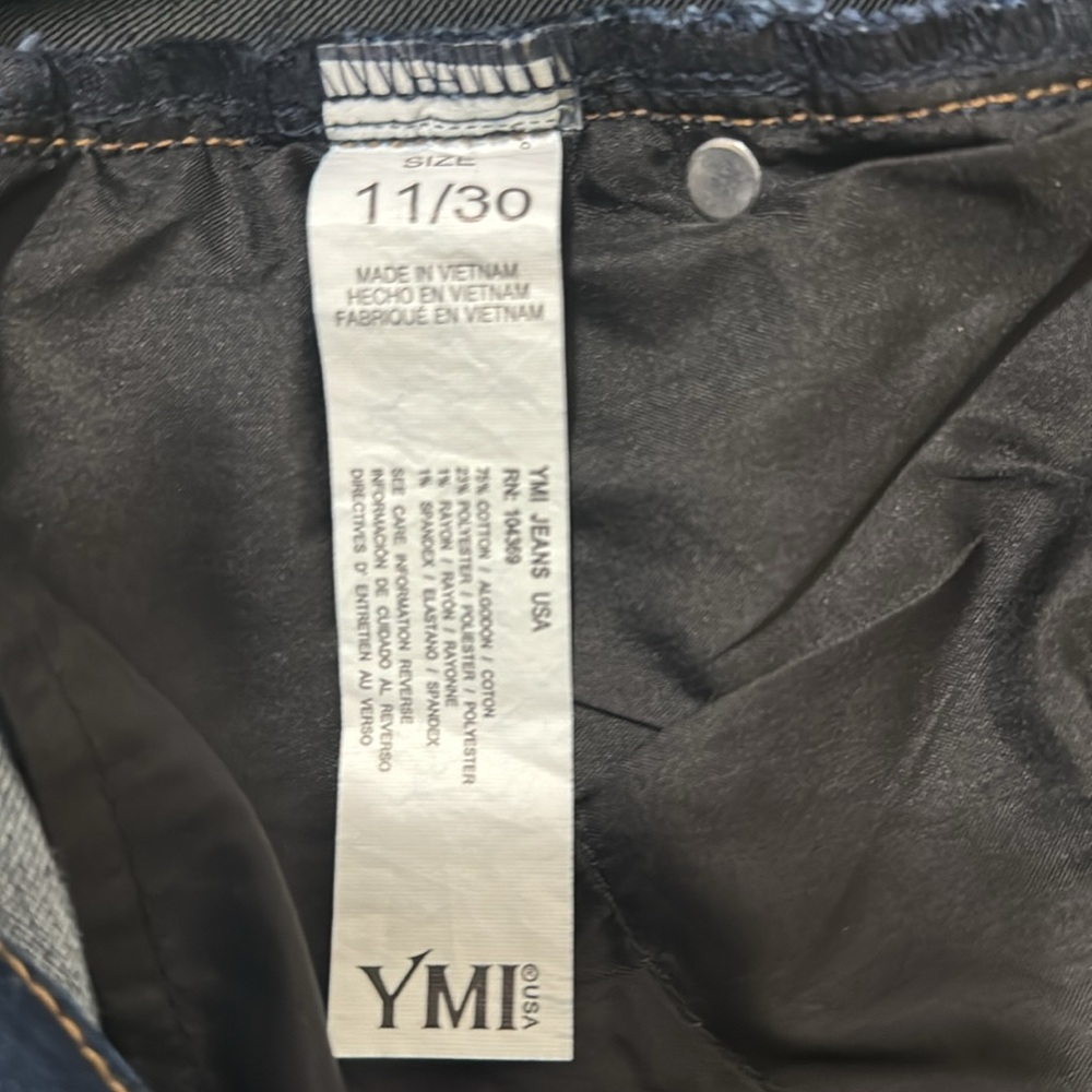 YMI Dark Denim Jean Size:11 - Picture 4 of 4